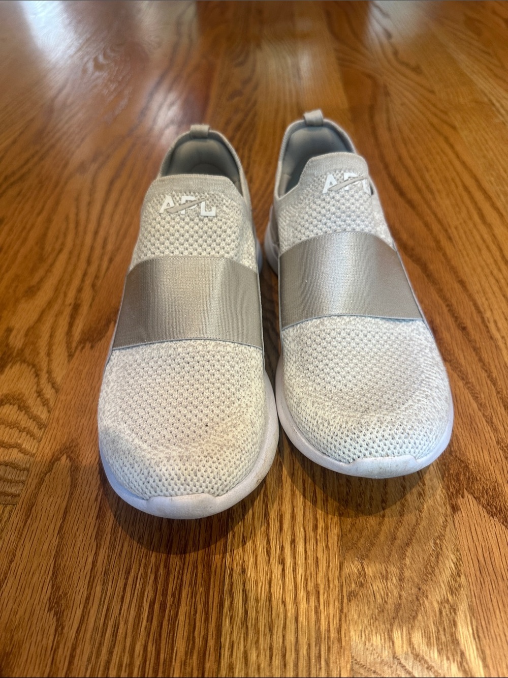 APL Women Sneakers Beige TechLoom Bliss Slip On Running Shoes Size 8.5